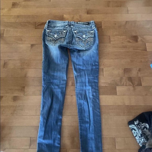 Size 25 rock and republic jeans - Picture 2 of 2